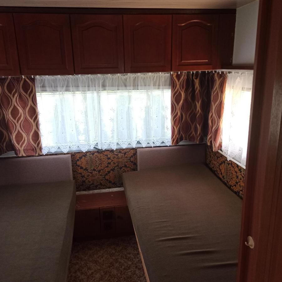 Pole U Mani Hotell Wizajny Exteriör bild